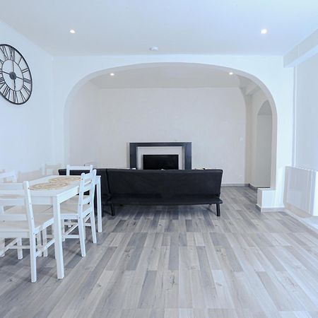 Elegant Appartement Bord De Seine Montereau-Fault-Yonne Esterno foto